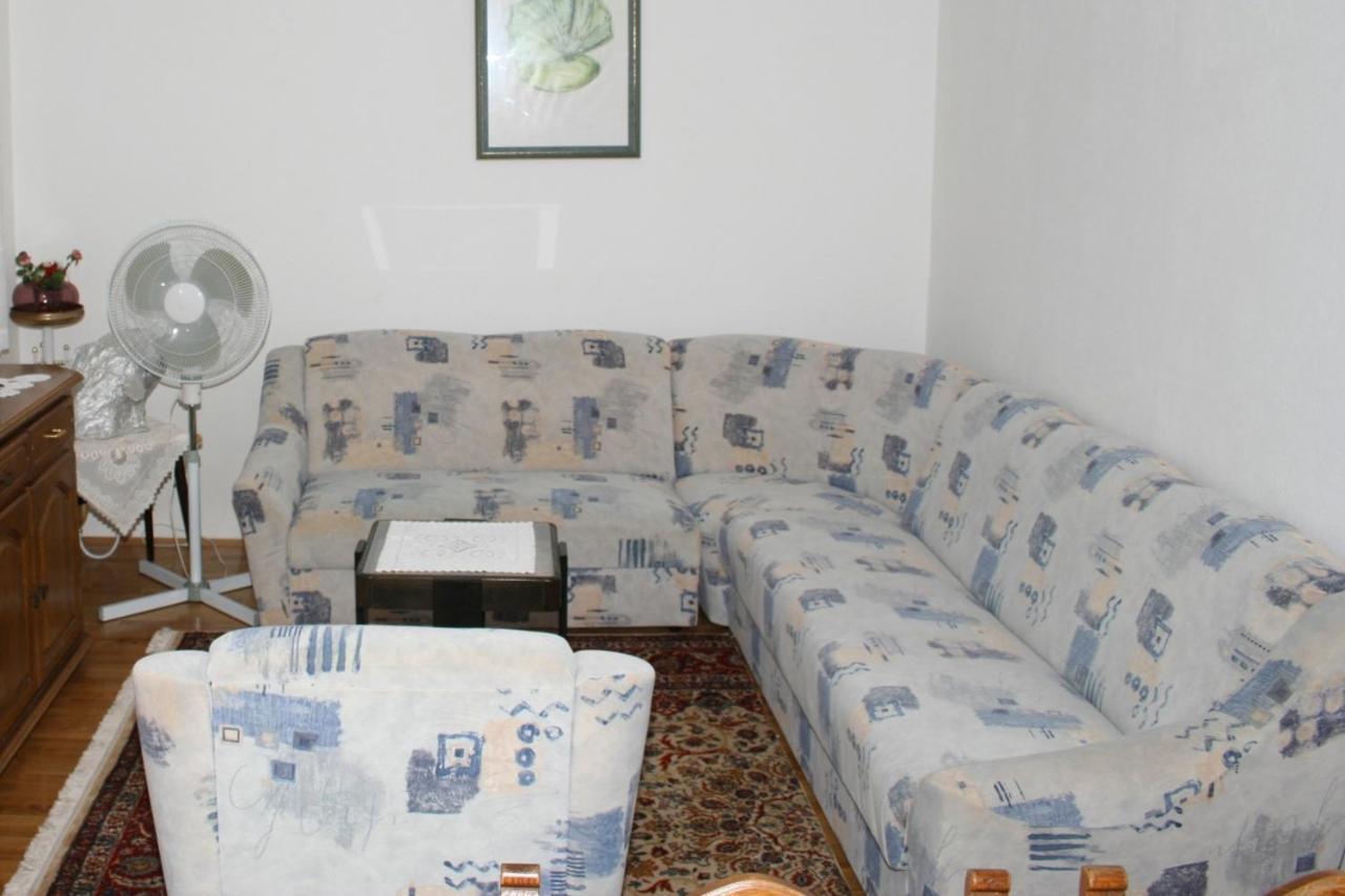 Apartments And Rooms By The Sea Sutivan, Brac - 2943 外观 照片